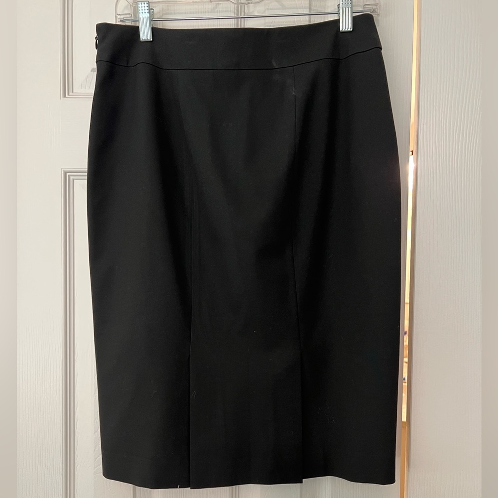 Ann Taylor black pencil skirt size 6
